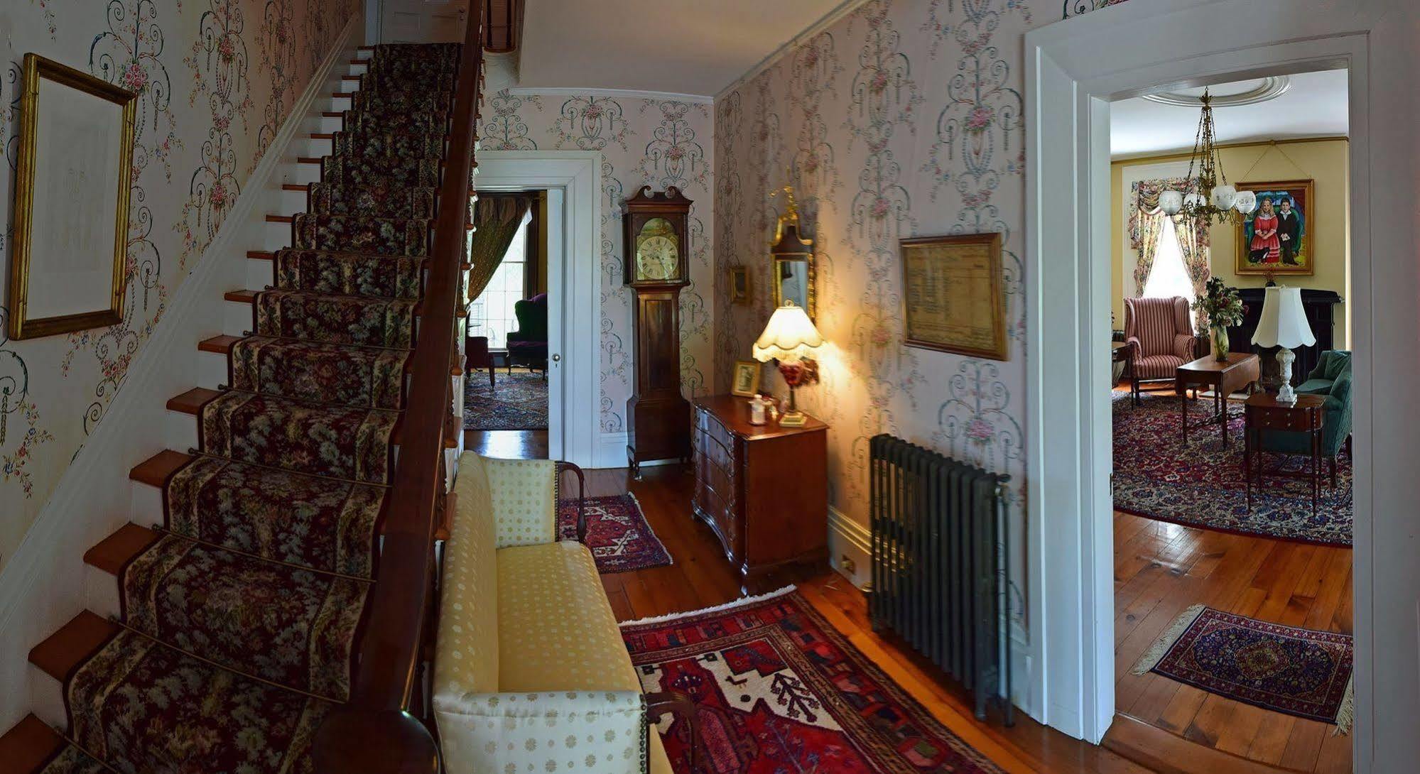 Oakcliff Bed And Breakfast Halfmoon Zewnętrze zdjęcie